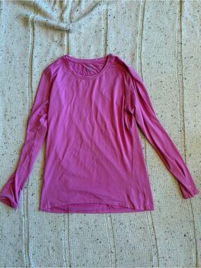 Med Couture Women's  Performance Top/Lightweight & Ultra Soft-Medium
